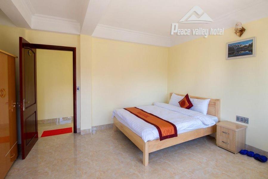 Sapa Peace Valley Hotel מראה חיצוני תמונה